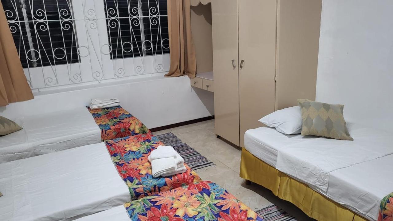 Ventnor House Apartments Bridgetown Bagian luar foto