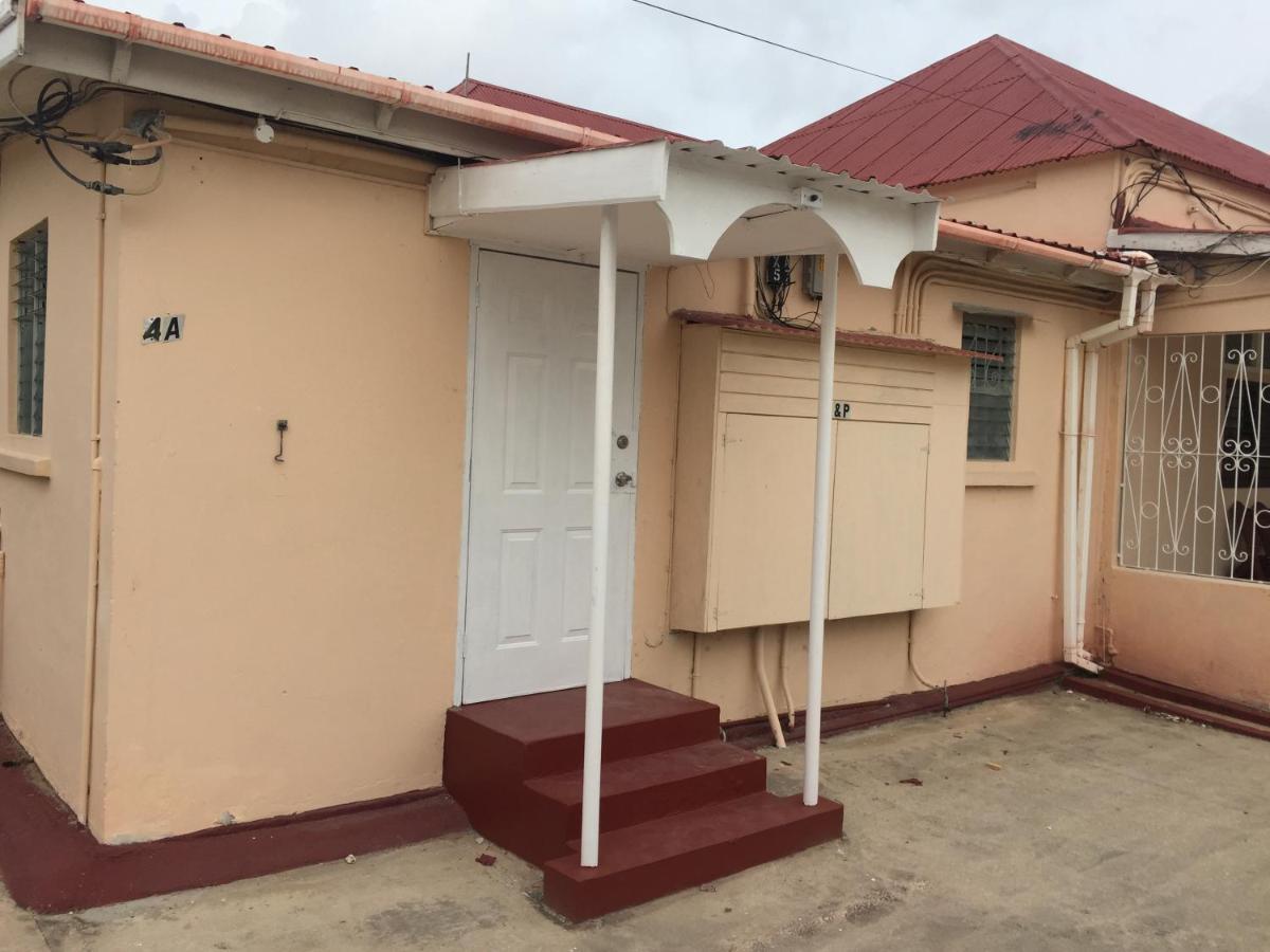 Ventnor House Apartments Bridgetown Bagian luar foto