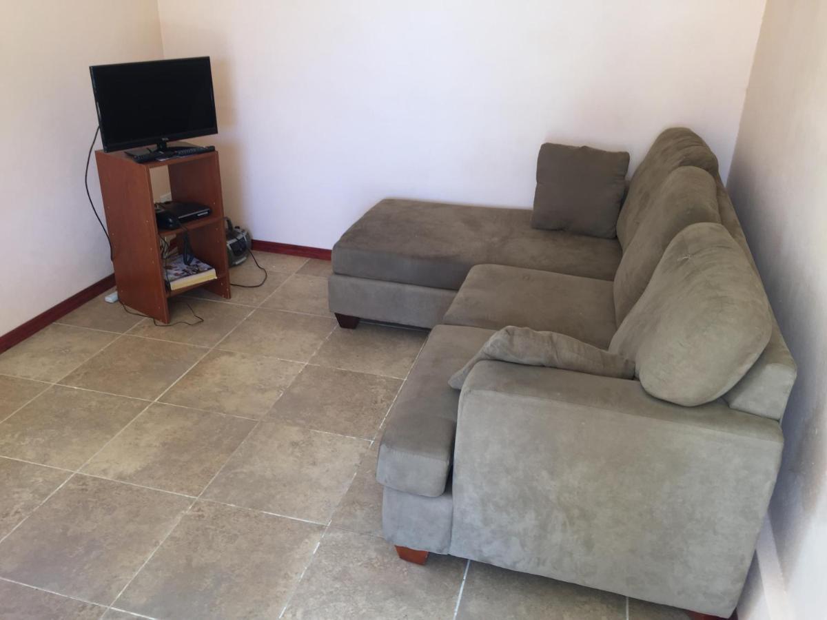 Ventnor House Apartments Bridgetown Bagian luar foto